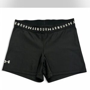 Under Armour Black Athletic Shorts Compression Fit
